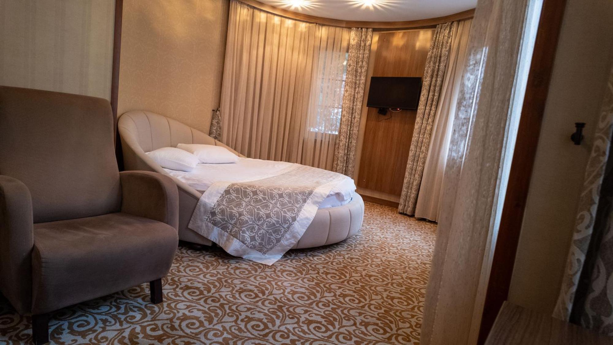 Cesmeli Konak Hotel Silivri Exterior photo