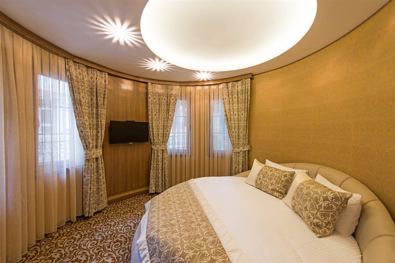 Cesmeli Konak Hotel Silivri Exterior photo
